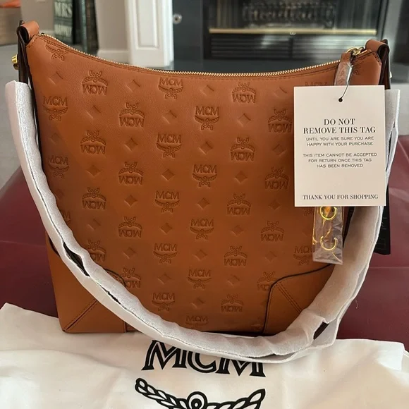 NWT- MCM Klara Hobo Monogram Shoulder Bag - Picture 3 of 8